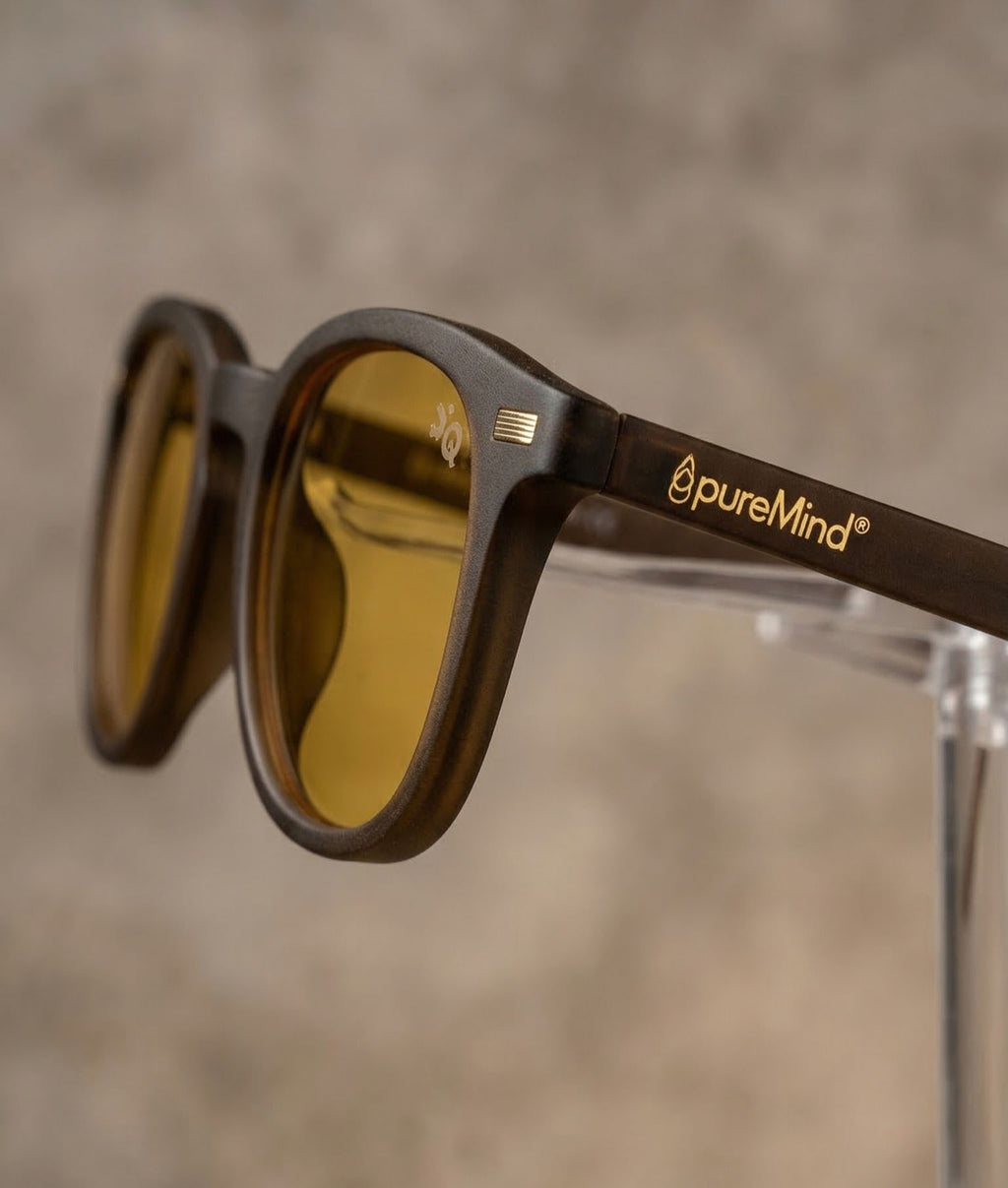 Kit Edición Especial iQ – Gafas + Calcetines